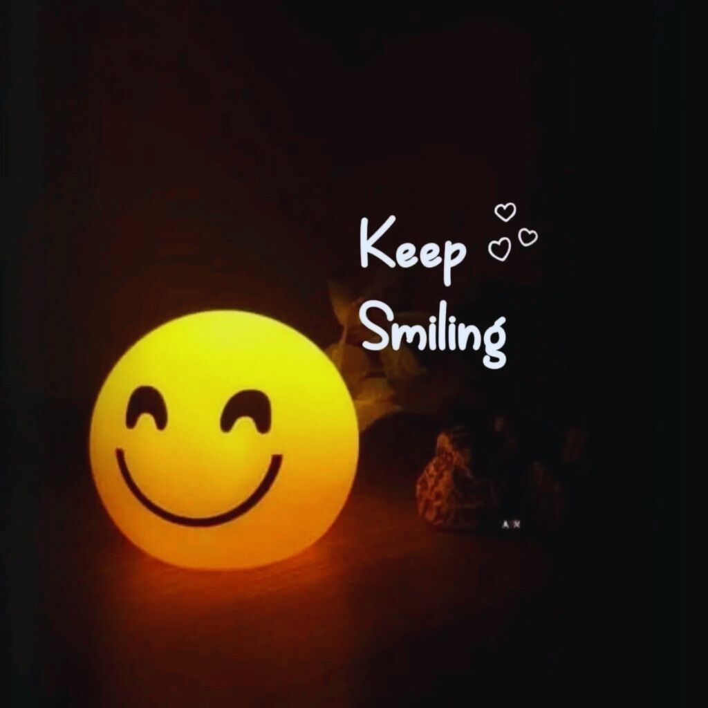 Keep Smily profile whatsapp dp Pics Images free