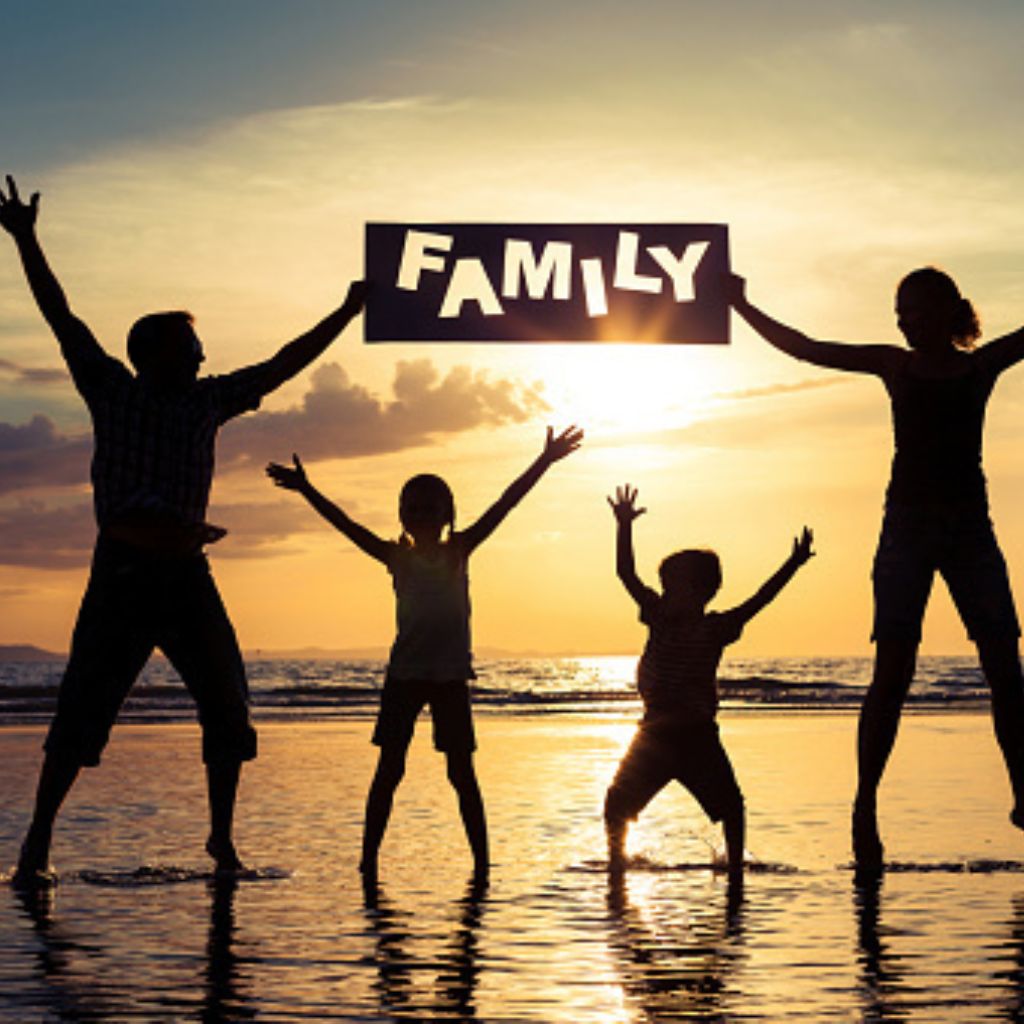 family whatsapp dp Wallpaper free HD