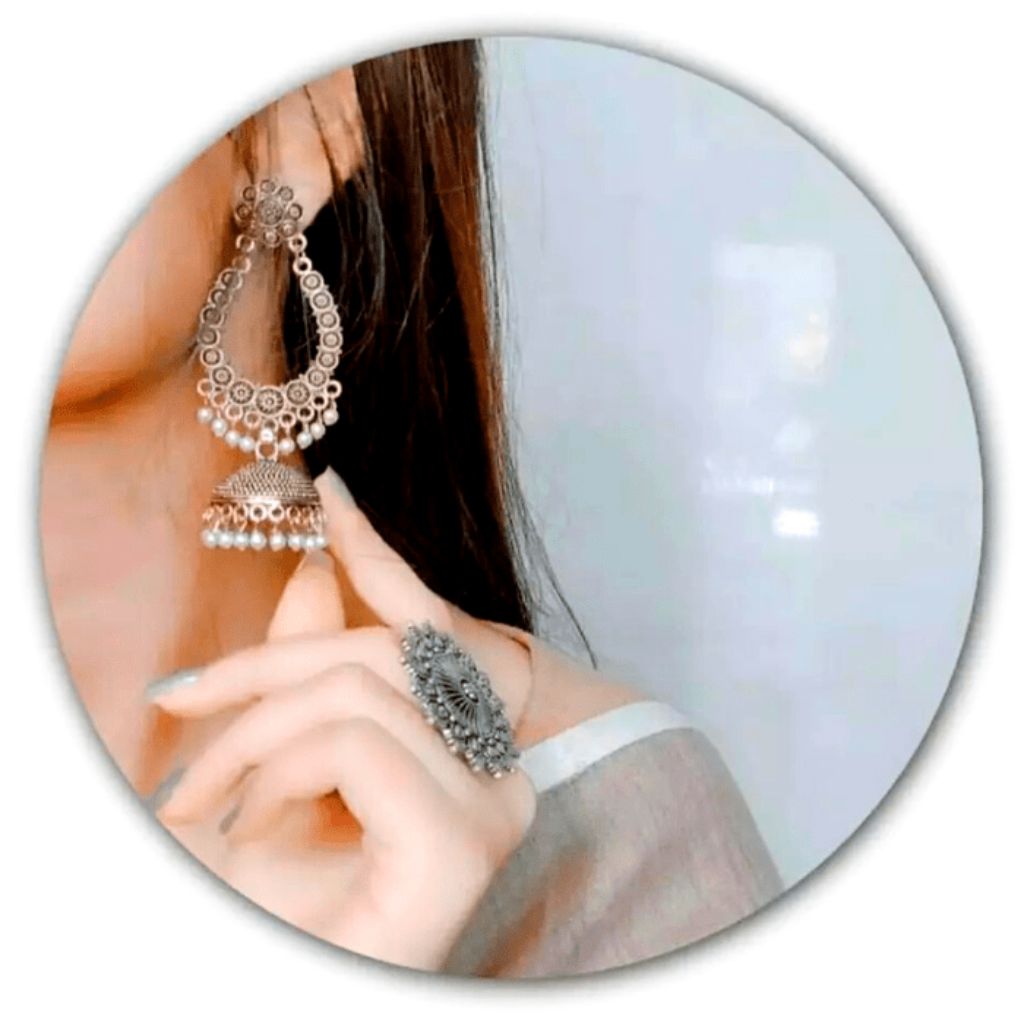 half face earrings dp for whatsapp Images